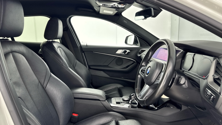 BMW 1 Series 120d xDrive M Sport 5dr Step Auto [Pro Pack] Diesel Hatchback